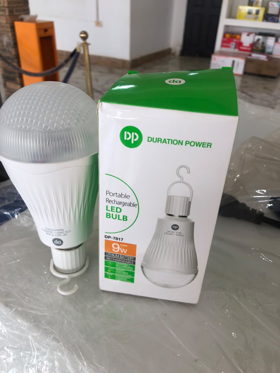 DP 9W Portable Rechargeable LED Bulb – DP-7817 By Lumett