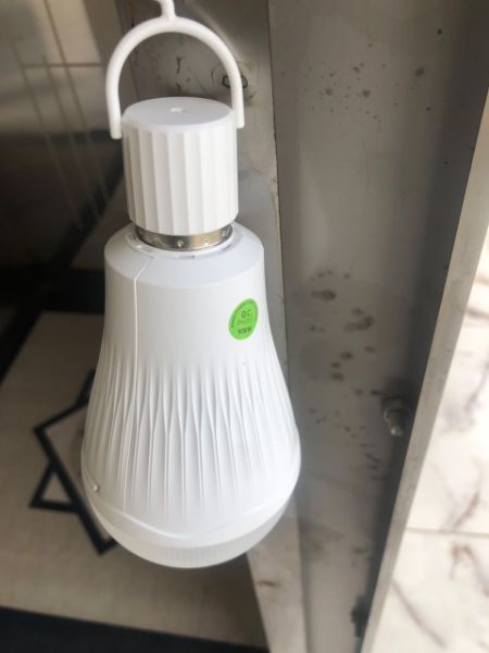 DP 9W Portable Rechargeable LED Bulb – DP-7817 By Lumett