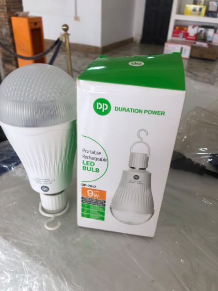 DP 9W Portable Rechargeable LED Bulb – DP-7817 By Lumett