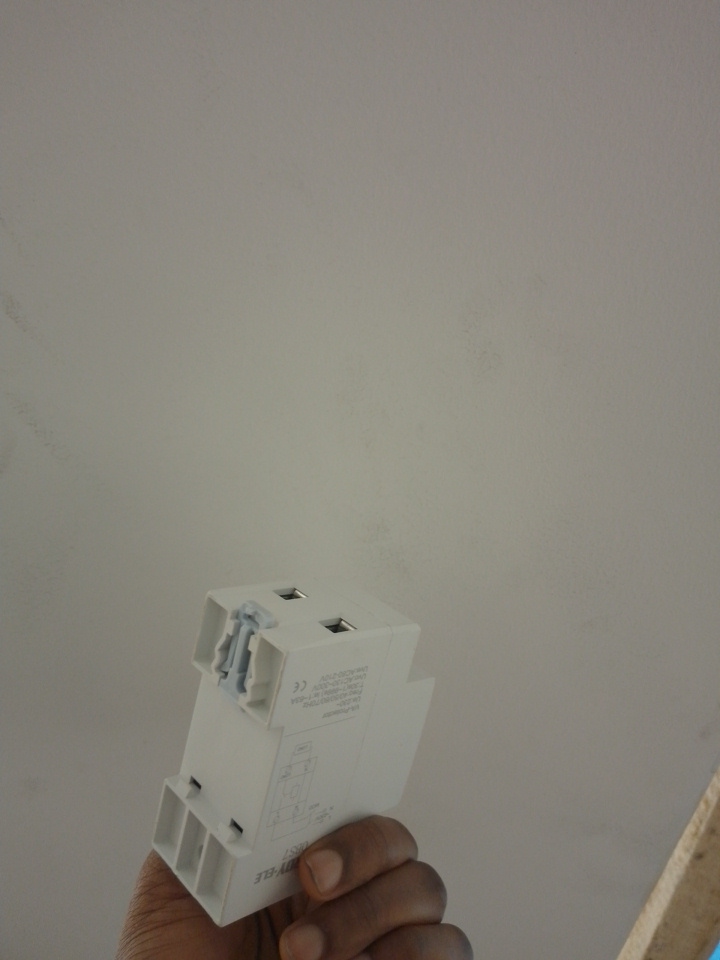 Jordy-Ele 63A Adjustable Digital Voltage Protector By Lumett
