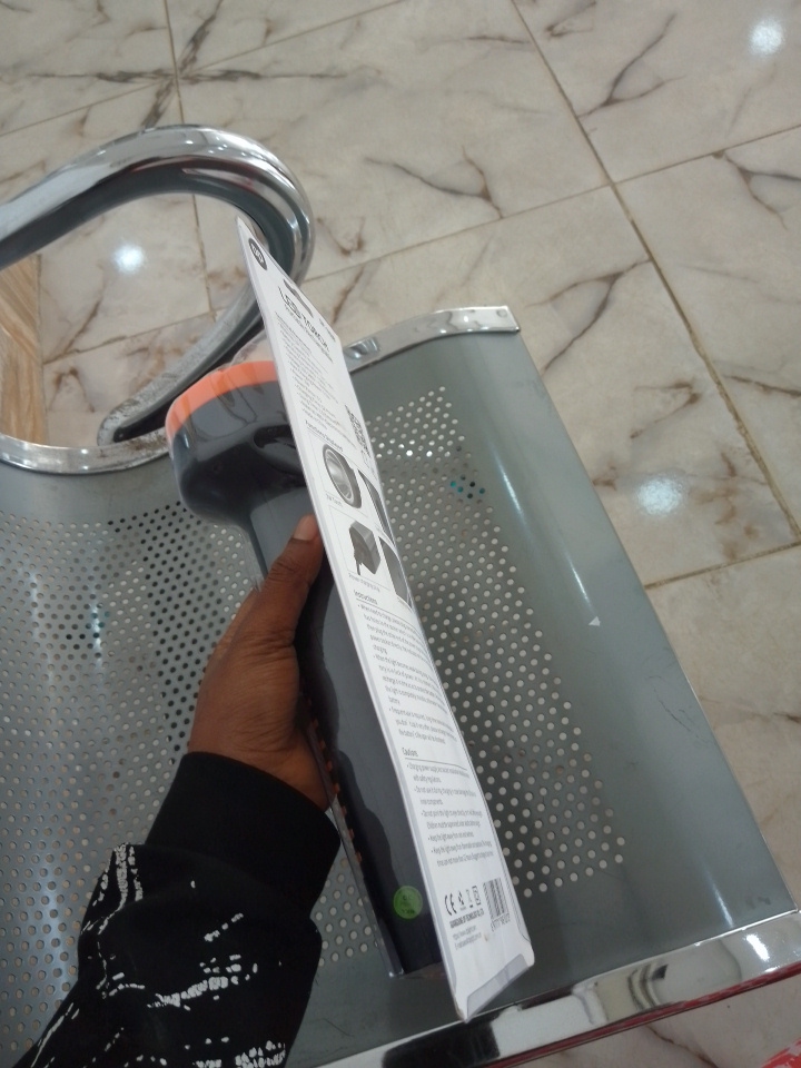 DP 3W LED Torch Light – DP-1953B By Lumett