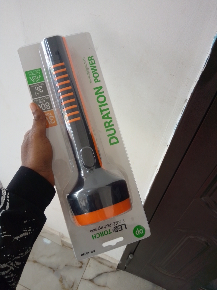 DP 3W LED Torch Light – DP-1953B By Lumett