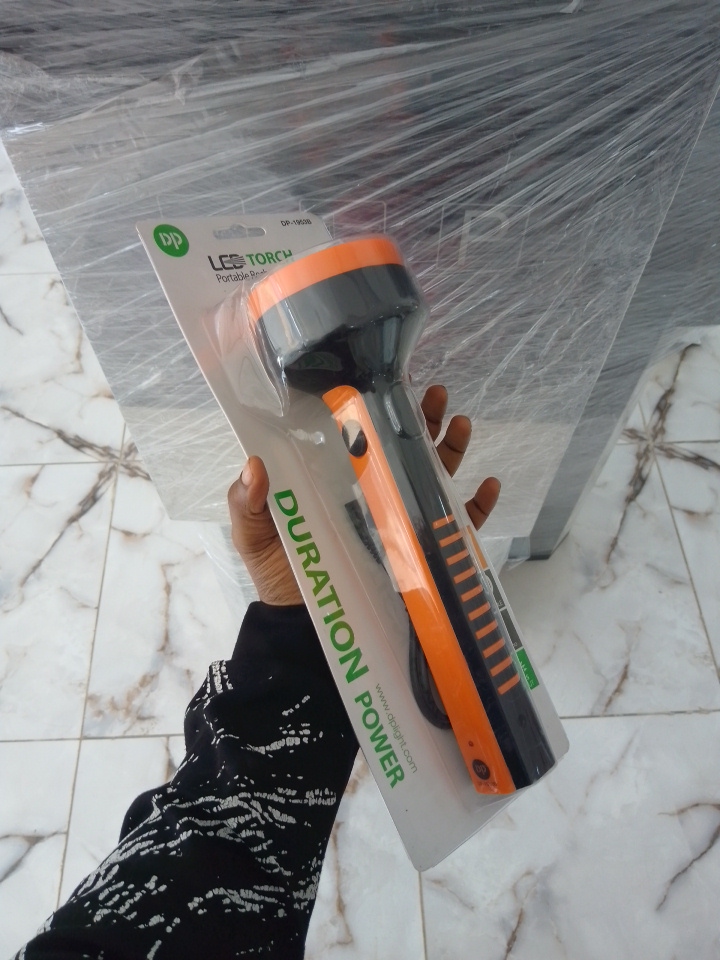 DP 3W LED Torch Light – DP-1953B By Lumett