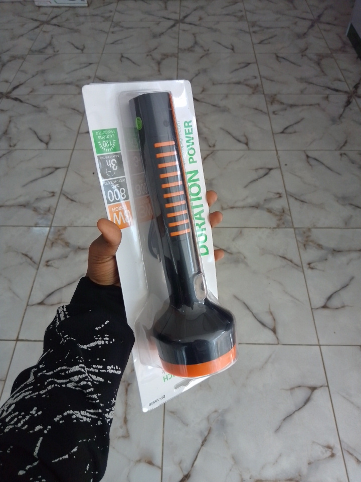 DP 3W LED Torch Light – DP-1953B By Lumett