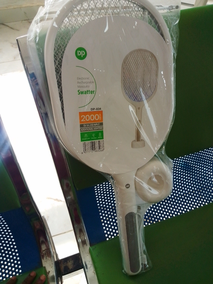 DP Electronic Rechargeable Mosquito Swatter – DP-834 By Lumett