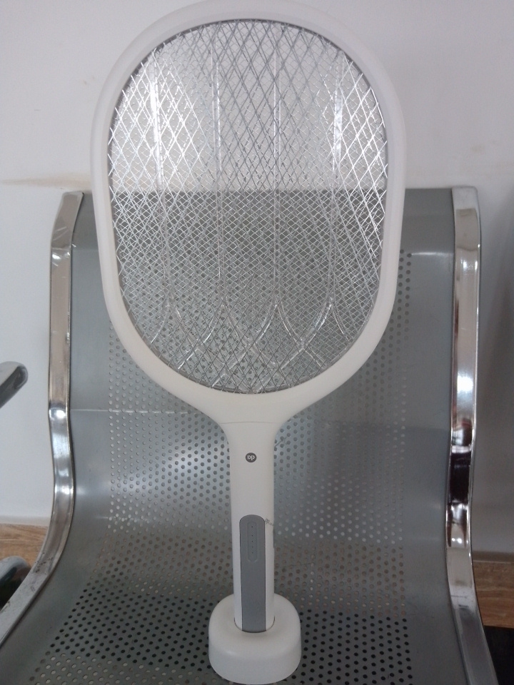 DP Electronic Rechargeable Mosquito Swatter – DP-834 By Lumett