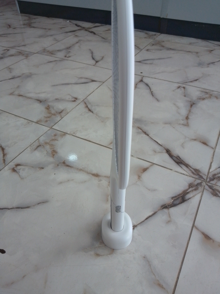 DP Electronic Rechargeable Mosquito Swatter – DP-834 By Lumett