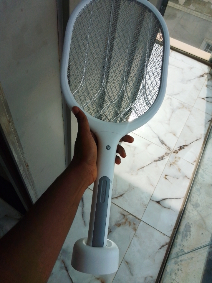 DP Electronic Rechargeable Mosquito Swatter – DP-834 By Lumett