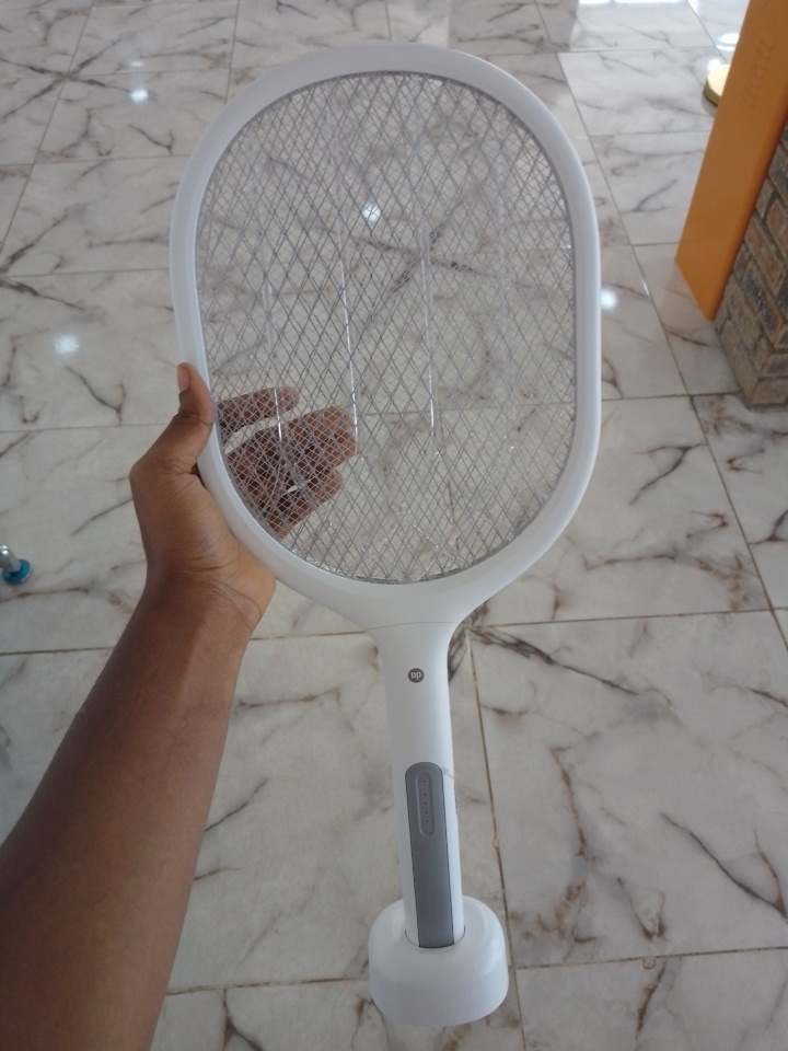 DP Electronic Rechargeable Mosquito Swatter – DP-834 By Lumett