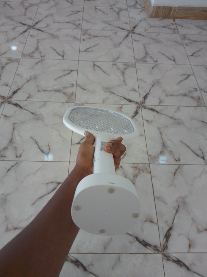 DP Electronic Rechargeable Mosquito Swatter – DP-834 By Lumett