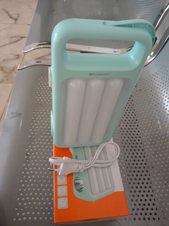 Rechargeable Emergency LED Lamp for Everyday Lighting By Lumett