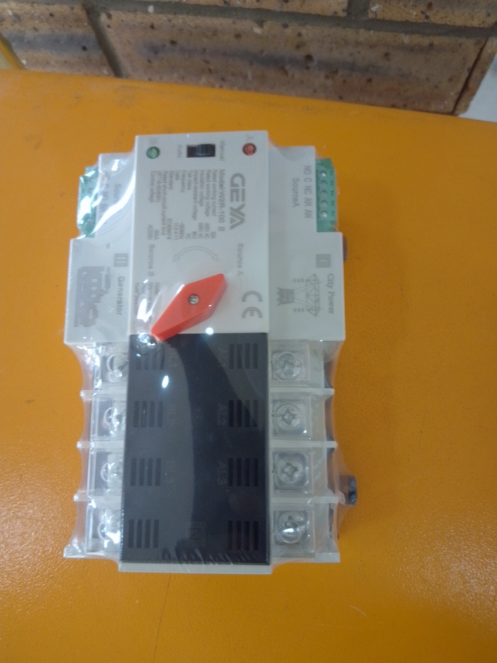 Geya Automatic Power Transfer Controller for Buildings By Lumett