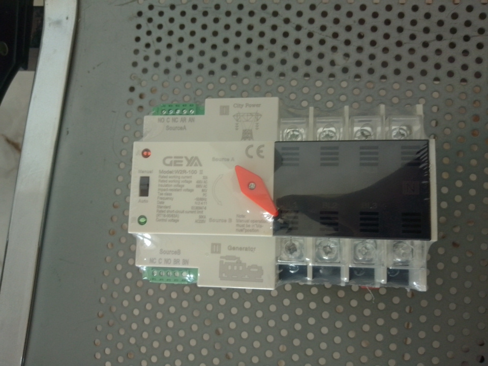Automatic Dual Source Electricity Switching Device By Lumett