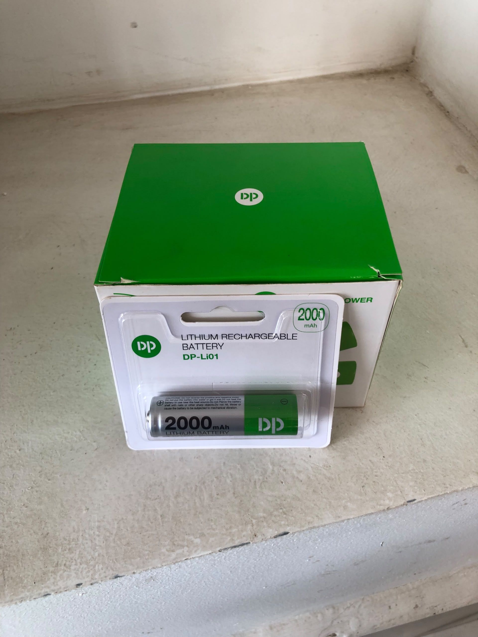 Packet 2000mAh Rechargeable Lithium Power Unit By Lumett