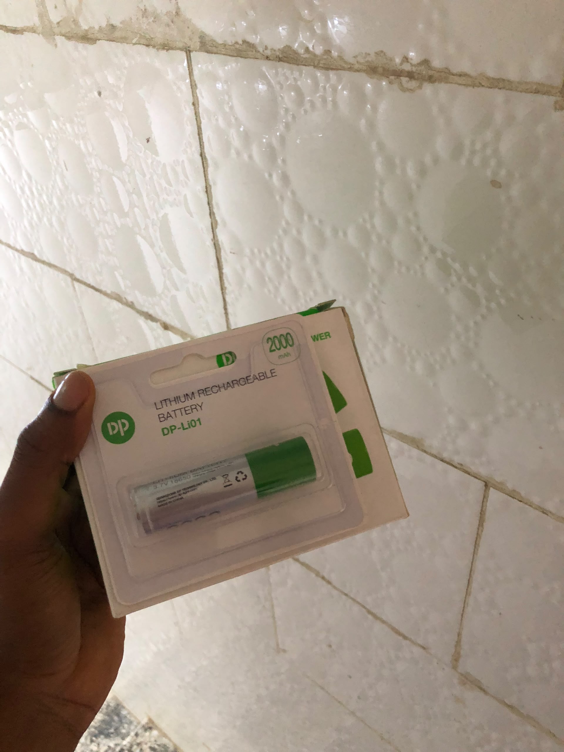 Packet 2000mAh Lithium Rechargeable Battery By Lumett